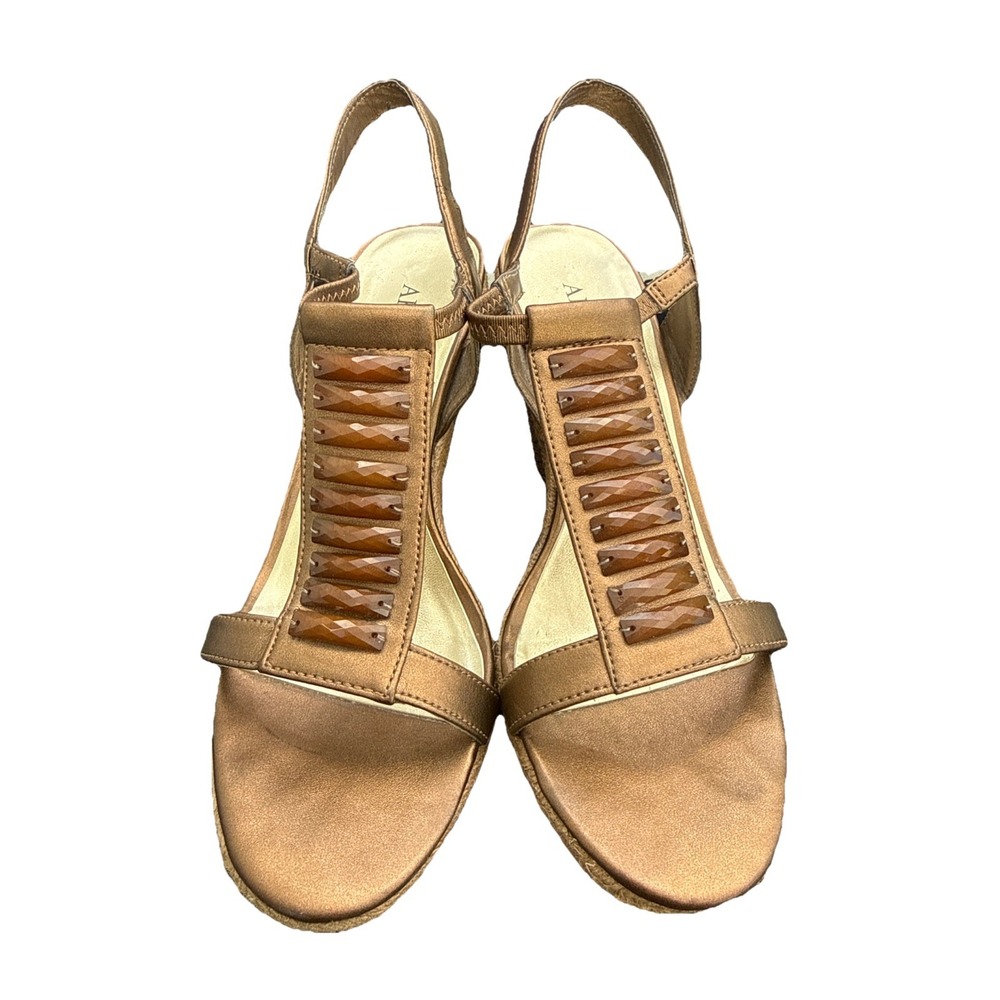 Anne Klein Wedge Sandals Womens 8.5 Bronze Excellent Beaded T-Strap Slingback